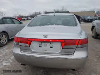 2009 Hyundai Azera Limited with VIN KMHFC46F99A343039, listed as a IAAI auction lot 41211939 with 109,584 mi miles. Bid and sale history available at carsss.com. Image 16.