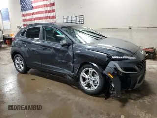 2022 Hyundai Kona SEL with VIN KM8K6CAB3NU831383, listed as a Copart auction lot 69302932 with 5,052 mi miles. Bid and sale history available at carsss.com. Image 4.