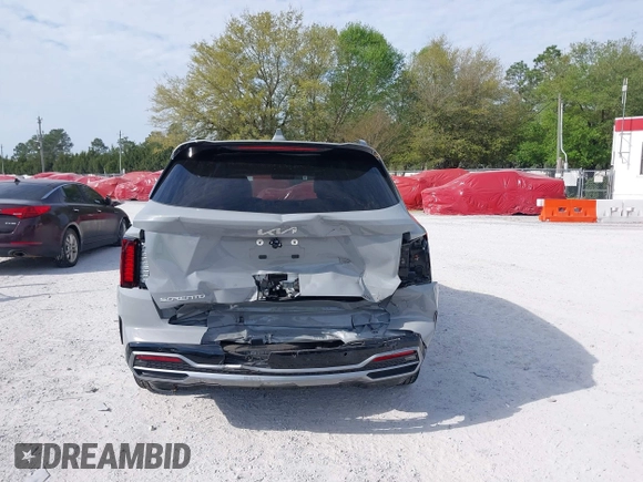 2023 Kia Sorento EX z VIN 5XYRH4LF9PG229689, wystawiony jako IAAI lot #41893442 z przebiegiem 17 906 mil mil oraz . Historia ofert i sprzedaży dostępna na DreamBid. Obrazek 17.