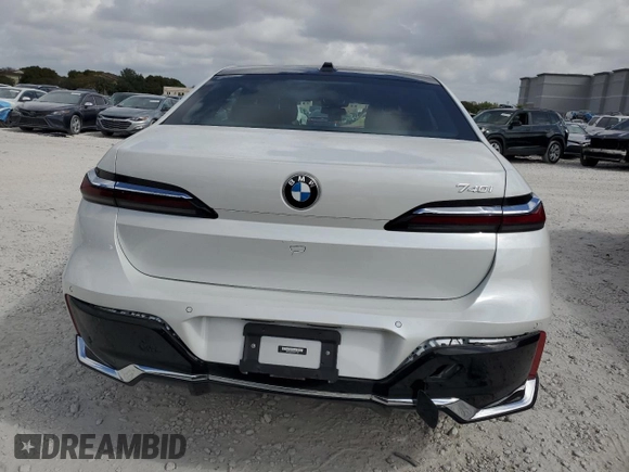 2023 BMW 7 Series 740i with VIN WBA23EH02PCM11374, listed as a Copart auction lot 51749465 with 23,838 mi miles and Non Repairable. Bid and sale history available at DreamBid. Image 6.