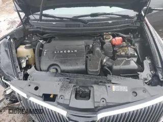 2015 Lincoln MKT with VIN 2LMHJ5NK1FBL04078, listed as a Copart auction lot 86774444 with 547,015 mi miles and Salvage Title. Bid and sale history available at DreamBid. Image 13.