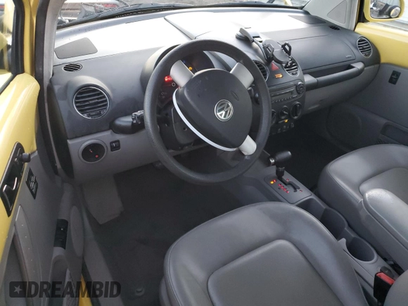 2006 Volkswagen Beetle z VIN 3VWRR31C56M401716, wystawiony jako Copart lot #78274844 z przebiegiem 185 514 mil mil oraz Szkoda całkowita • Salvage title. Historia ofert i sprzedaży dostępna na DreamBid. Obrazek 8.