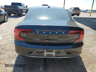 2017 Volvo S90 Momentum with VIN YV1A22MK8H1004500, listed as a Copart auction lot 49514025 with 85,847 mi miles and Clean Title. Bid and sale history available at carsss.com. Image 6.