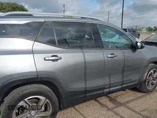 2020 GMC Terrain SLT with VIN 3GKALPEV5LL282043, listed as a IAAI auction lot 42037696 with 46,352 mi miles. Bid and sale history available at carsss.com. Image 13.