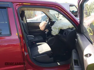 2013 Jeep Patriot Sport with VIN 1C4NJRBB0DD174560, listed as a IAAI auction lot 42101821 with 107,988 mi miles and . Bid and sale history available at carsss.com. Image 5.