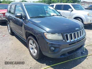 2016 Jeep Compass Sport with VIN 1C4NJCBA0GD560307, listed as a IAAI auction lot 42537535 with 178,194 mi miles and . Bid and sale history available at DreamBid. Image 6.