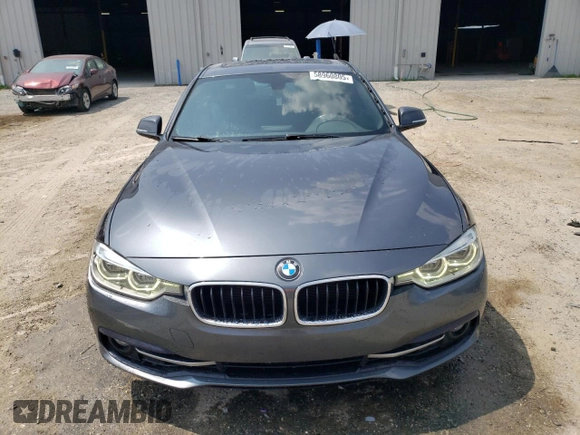 2018 BMW 3 Series 330i with VIN WBA8B9G5XJNU99426, listed as a Copart auction lot 58960805 with 358,602 mi miles and Salvage title. Bid and sale history available at DreamBid. Image 5.