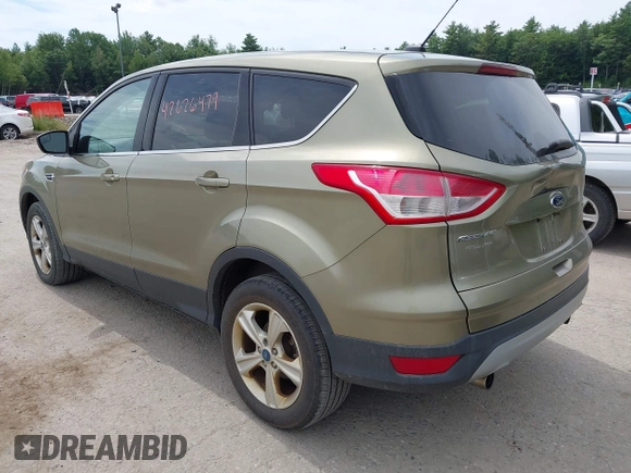 2013 Ford Escape SE z VIN 1FMCU9G92DUB27580, wystawiony jako IAAI lot #42626479 z przebiegiem 67 891 mil mil oraz . Historia ofert i sprzedaży dostępna na DreamBid. Obrazek 3.