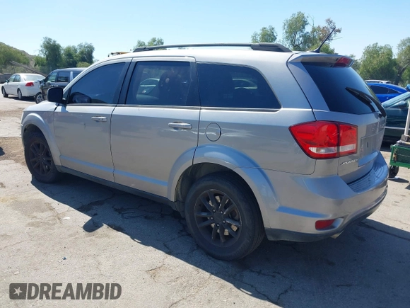 2017 Dodge Journey SXT z VIN 3C4PDCBG0HT530742, wystawiony jako IAAI lot #41997800 z przebiegiem 189 186 mil mil oraz . Historia ofert i sprzedaży dostępna na DreamBid. Obrazek 3.