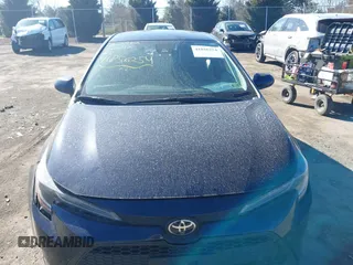 2022 Toyota Corolla LE with VIN 5YFEPMAEXNP312441, listed as a IAAI auction lot 41856254 with 16,082 mi miles and . Bid and sale history available at carsss.com. Image 12.