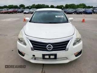 2015 Nissan Altima S with VIN 1N4AL3AP8FN385320, listed as a Copart auction lot 54379895 with 147,826 mi miles and Salvage Title. Bid and sale history available at DreamBid. Image 5.