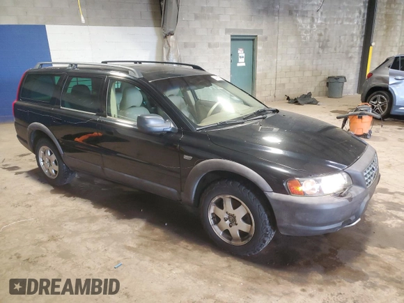 2004 Volvo V70 XC Cross Country with VIN YV1SZ59H641130475, listed as a Copart auction lot 49985455 with 168,328 mi miles and Salvage title. Bid and sale history available at DreamBid. Image 4.