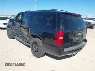 2008 Chevrolet Suburban 3LT with VIN 3GNFC16088G207846, listed as a IAAI auction lot 41483605 with 184,709 mi miles and . Bid and sale history available at DreamBid. Image 3.