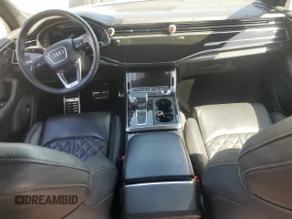 2021 Audi SQ7 Premium Plus z VIN WA1AWBF77MD011184, wystawiony jako Copart lot #52017985 z przebiegiem 43 293 mil mil oraz Szkoda całkowita • Salvage title. Historia ofert i sprzedaży dostępna na DreamBid. Obrazek 8.
