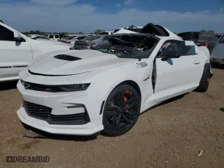 2022 Chevrolet Camaro 2SS with VIN 1G1FH1R70N0112046, listed as a Copart auction lot 71198564 with 0 mi miles and Salvage Title. Bid and sale history available at carsss.com. Image 1.