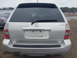 2004 Acura MDX with VIN 2HNYD18244H541101, listed as a IAAI auction lot 41211015 with 226,112 mi miles. Bid and sale history available at carsss.com. Image 16.