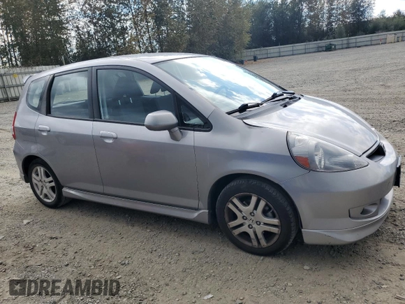 2008 Honda Fit Sport with VIN JHMGD38668S024685, listed as a Copart auction lot 71414644 with 83,132 mi miles and Salvage Title. Bid and sale history available at carsss.com. Image 4.