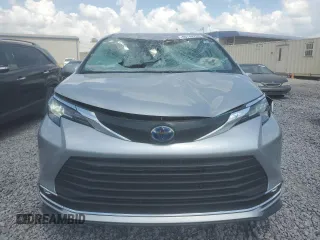 2022 Toyota Sienna XLE with VIN 5TDJRKEC3NS087440, listed as a Copart auction lot 55144735 with 35,050 mi miles and Salvage Title. Bid and sale history available at DreamBid. Image 5.