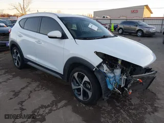 2017 Hyundai Tucson Sport with VIN KM8J3CA25HU585817, listed as a IAAI auction lot 40990922 with 70,434 mi miles. Bid and sale history available at carsss.com. Image 1.