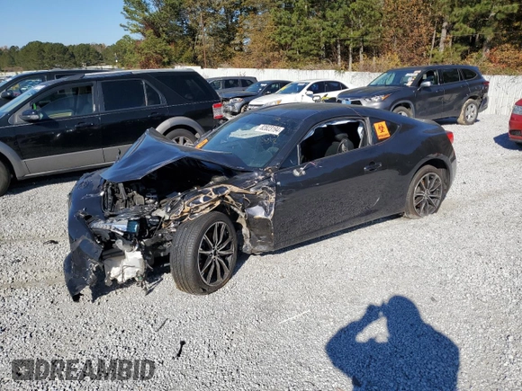 2017 Toyota 86 with VIN JF1ZNAA10H8705387, listed as a Copart auction lot 82823194 with 0 mi miles and Clean Title. Bid and sale history available at carsss.com. Image 1.