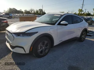 2022 Ford Mustang Mach-E Select z VIN 3FMTK1RMXNMA60242, wystawiony jako Copart lot #61814725 z przebiegiem 21 302 mil mil oraz Szkoda całkowita • Salvage title. Historia ofert i sprzedaży dostępna na DreamBid. Obrazek 1.