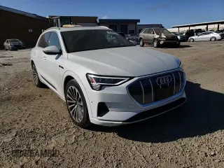 2019 Audi e-tron Prestige with VIN WA1VABGE9KB010799, listed as a Copart auction lot 56588223 with 14,998 mi miles. Bid and sale history available at carsss.com. Image 11.
