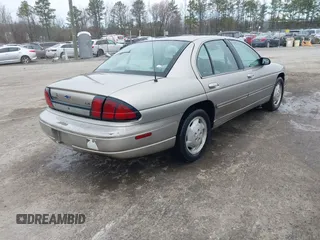 1998 Chevrolet Lumina with VIN 2G1WL52M1W9257545, listed as a IAAI auction lot 41707606 with 218,588 mi miles and . Bid and sale history available at DreamBid. Image 4.