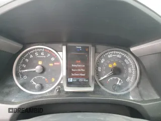 2023 Toyota Tacoma SR с VIN 3TYCZ5AN7PT114941, выставлен на аукционе Copart как лот 60172965 с пробегом 23 116 миль миль и Списание • Salvage title. История ставок и продаж доступна на DreamBid. Изображение 9.