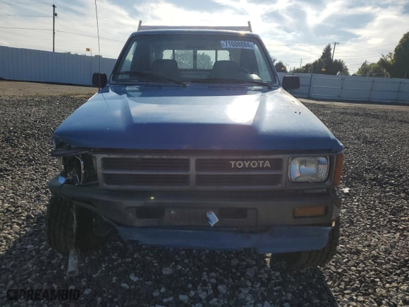 1987 Toyota Std Bed Trucks 4WD with VIN JT4RN63R4H0123916, listed as a Copart auction lot 71608884 with NaN miles and Salvage Title. Bid and sale history available at carsss.com. Image 5.