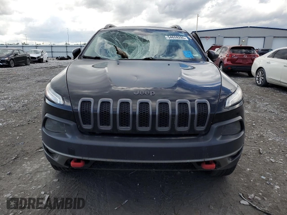 2017 Jeep Cherokee Trailhawk с VIN 1C4PJMBS8HW555045, выставлен на аукционе Copart как лот 54659285 с пробегом Не указан миль и Чистый • Clean title. История ставок и продаж доступна на DreamBid. Изображение 5.
