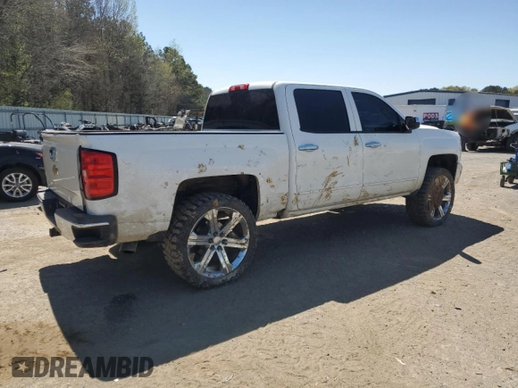 2018 Chevrolet Silverado 1500 LT with VIN 3GCPCREC8JG226975, listed as a Copart auction lot 49919515 with 200,878 mi miles and Salvage Title. Bid and sale history available at DreamBid. Image 3.