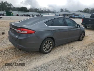 2017 Ford Fusion SE with VIN 3FA6P0HD9HR372127, listed as a Copart auction lot 47833945 with 137,469 mi miles and Salvage Title. Bid and sale history available at carsss.com. Image 3.
