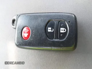 2011 Toyota Prius I z VIN JTDKN3DU8B0296204, wystawiony jako IAAI lot #42449246 z przebiegiem 303 968 mil mil oraz . Historia ofert i sprzedaży dostępna na DreamBid. Obrazek 11.