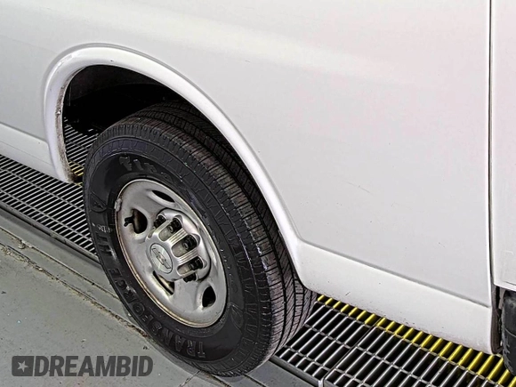 2017 Chevrolet Express Cargo with VIN 1GCWGAFF5H1313994, listed as a IAAI auction lot 42613462 with 163,743 mi miles and . Bid and sale history available at DreamBid. Image 7.