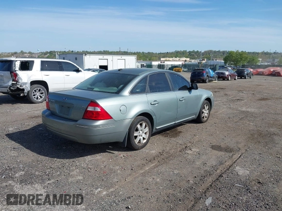 2007 Ford Five Hundred SEL with VIN 1FAFP24157G112188, listed as a IAAI auction lot 42092342 with 71,396 mi miles. Bid and sale history available at carsss.com. Image 4.