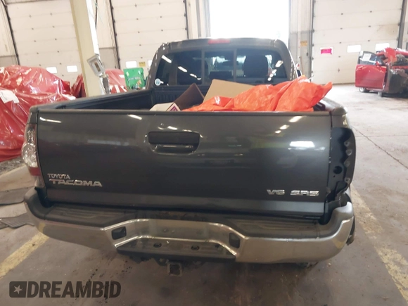 2013 Toyota Tacoma with VIN 3TMMU4FN0DM049900, listed as a IAAI auction lot 41242552 with 1 mi miles. Bid and sale history available at carsss.com. Image 15.