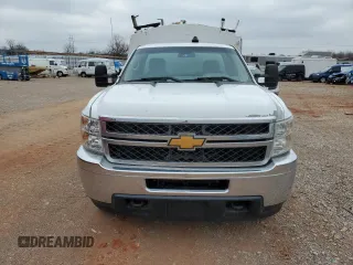 2012 Chevrolet Silverado 3500HD Work Truck with VIN 1GB3CZCG3CF196345, listed as a Copart auction lot 88153995 with 206,153 mi miles and Clean Title. Bid and sale history available at DreamBid. Image 5.