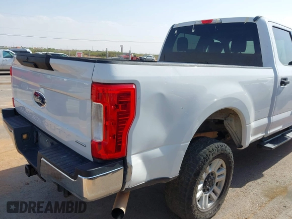 2019 Ford F-250 XL with VIN 1FT7W2B65KED74071, listed as a IAAI auction lot 42505692 with 197,880 mi miles and . Bid and sale history available at DreamBid. Image 6.