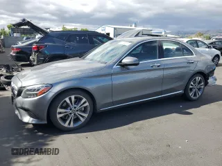 2019 Mercedes-Benz C 300 z VIN 55SWF8DBXKU309268, wystawiony jako Copart lot #56189615 z przebiegiem 65 738 mil mil oraz Szkoda całkowita • Salvage title. Historia ofert i sprzedaży dostępna na DreamBid. Obrazek 1.