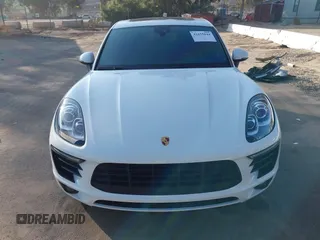 2018 Porsche Macan with VIN WP1AA2A53JLB21577, listed as a IAAI auction lot 41655044 with 51,923 mi miles. Bid and sale history available at carsss.com. Image 13.