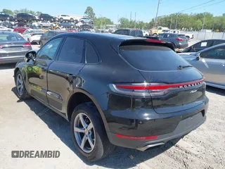 2019 Porsche Macan z VIN WP1AA2A58KLB00807, wystawiony jako IAAI lot #41893729 z przebiegiem 73 808 mil mil oraz . Historia ofert i sprzedaży dostępna na DreamBid. Obrazek 3.