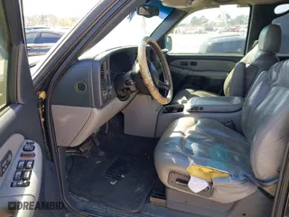 2001 Chevrolet Tahoe LT with VIN 1GNEC13T41J155954, listed as a IAAI auction lot 41810200 with 222,109 mi miles. Bid and sale history available at carsss.com. Image 8.