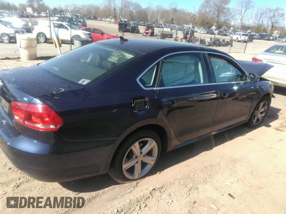 2013 Volkswagen Passat SE с VIN 1VWBP7A32DC126643, выставлен на аукционе IAAI как лот 41855329 с пробегом Не указан миль и . История ставок и продаж доступна на DreamBid. Изображение 4.