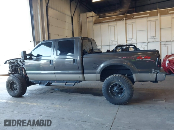 2008 Ford Super Duty F-250 SRW XL with VIN 1FTSW21R48EC94744, listed as a IAAI auction lot 41682226 with 115,420 mi miles. Bid and sale history available at carsss.com. Image 15.
