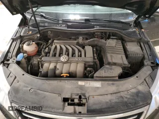 2011 Volkswagen CC with VIN WVWGU9AN3BE709433, listed as a Copart auction lot 42251025 with 155,602 mi miles and Salvage Title. Bid and sale history available at DreamBid. Image 11.