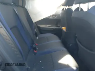 2022 Toyota C-HR XLE z VIN NMTKHMBXXNR145682, wystawiony jako IAAI lot #42104874 z przebiegiem 88 141 mil mil oraz . Historia ofert i sprzedaży dostępna na DreamBid. Obrazek 8.