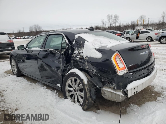 2017 Chrysler 300 Limited z VIN 2C3CCARG5HH538912, wystawiony jako Copart lot #45566125 z przebiegiem 124 761 mil mil oraz Szkoda całkowita • Salvage title. Historia ofert i sprzedaży dostępna na DreamBid. Obrazek 2.