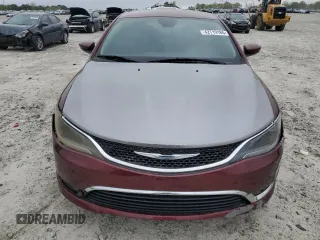 2015 Chrysler 200 Limited z VIN 1C3CCCABXFN631232, wystawiony jako Copart lot #42719165 z przebiegiem 239 409 mil mil oraz Szkoda całkowita • Salvage title. Historia ofert i sprzedaży dostępna na DreamBid. Obrazek 5.