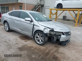 2015 Chevrolet Impala LT z VIN 2G1125S38F9107517, wystawiony jako IAAI lot #42502612 z przebiegiem 186 751 mil mil oraz . Historia ofert i sprzedaży dostępna na DreamBid. Obrazek 1.