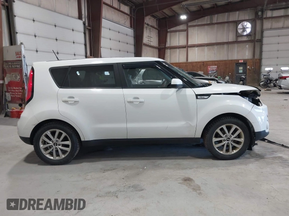 2017 Kia Soul + with VIN KNDJP3A51H7419389, listed as a IAAI auction lot 42055455 with 121,861 mi miles and . Bid and sale history available at DreamBid. Image 14.